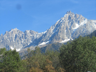 CHALET SPA  TOUT CONFORT LIT FAIT VALLÉE DE CHAMONIX PROMO  